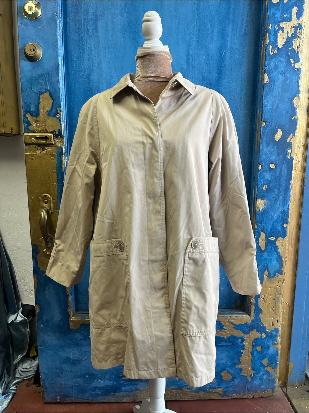 London Fog Lightweight Beige Trench Coat
